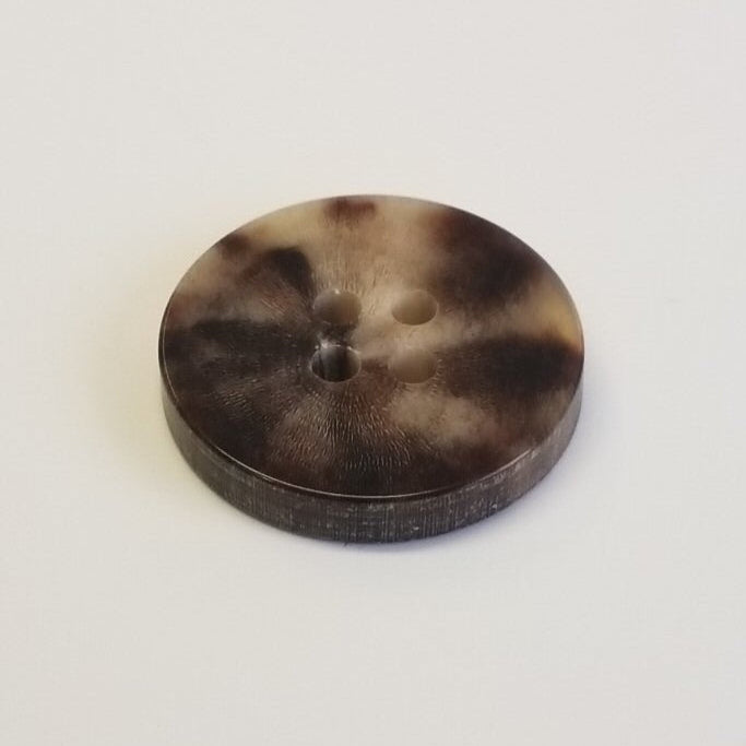 Bøffelhornsknap 92 : Meleret brun- 17 mm